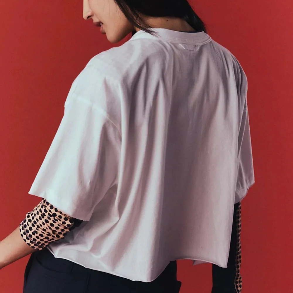 NEW💟 FP Movement Women's Inspire Logo T-Shirt Inspire Buti Logo Tee white combo - Picture 3 of 8